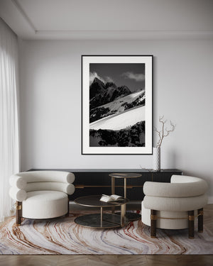 Art gallery in Whistler, BC specializing in mountain landscapes. Wall decor and wall art for sale.